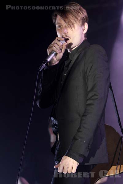 FRANZ FERDINAND - 2009-11-26 - PARIS - Zenith - 